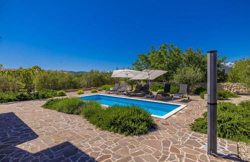 Rustic Villa Bellamare - Photo 8