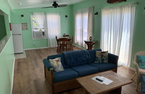 The Boat House - Water Front, WiFi, Pet Friendly home - Foto 3