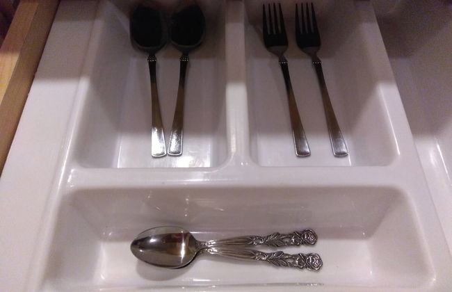 Pleasant Tifolia Studio Cozy Room In Kelapa Gading - Photo 14