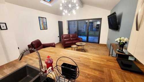 Modern 3-Bed Family Haven wFree Parking - Foto 3, Other