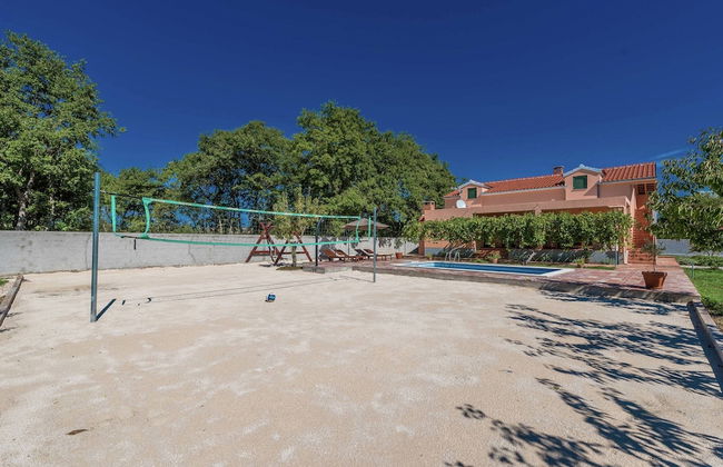 Holiday Home in Zemunik Donji With Pool - Foto 23