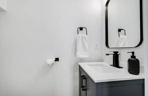 Modern Luxury Home Towel Warmers, Wi-Fi, Coffee - Foto 31