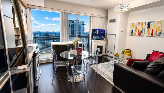 Quiet Medical Stay Condo - Walk to Hospitals, Uhn, Sickkids - Fast Wifi, Balcony - Foto 4, Sala de estar
