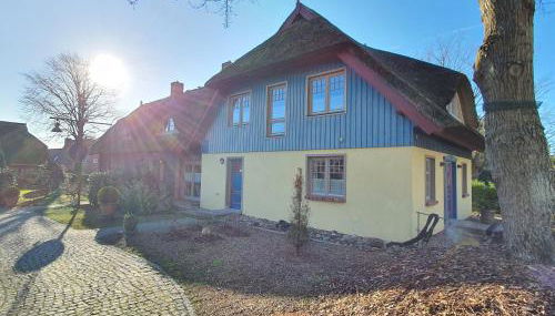 "Schiffszimmermannshaus" by Ferienhaus Strandgut - Foto 3