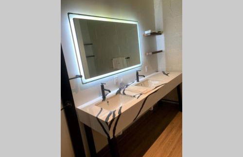 3E-*New* 3 min to Hillman Cancer Center, Sleeps 6 - Foto 8