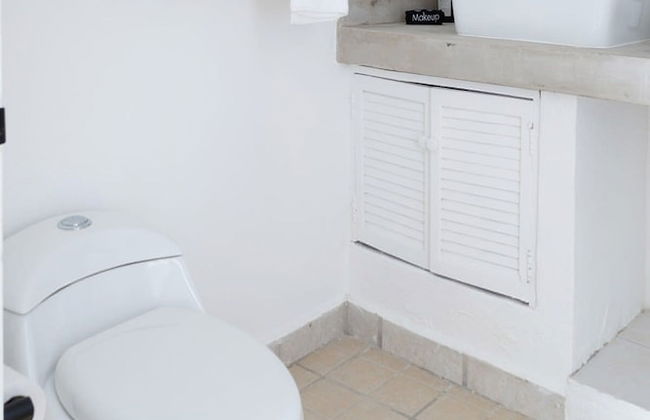 1 BR Suite 1 Block Away From the Beach - Foto 16