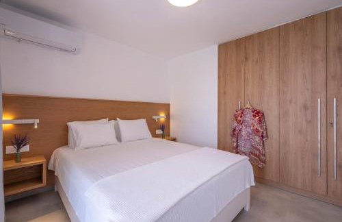 Meli Apartments & Villas - Photo 20