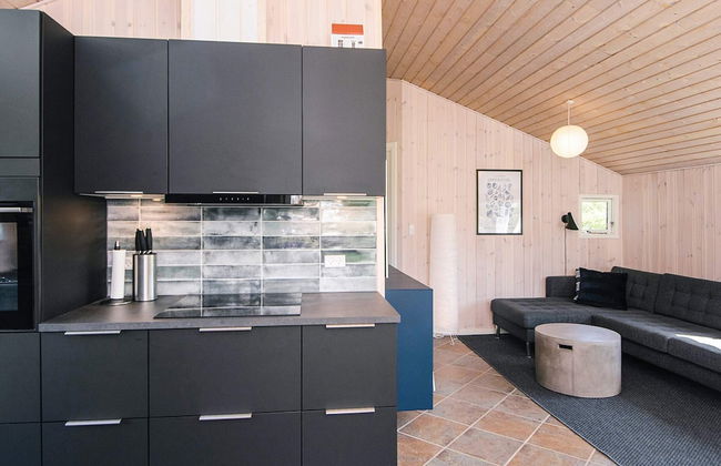 6 Person Holiday Home in Sjolund - Foto 8