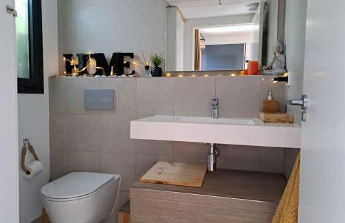 Lovely Oasis Allon Bay - Premium 100 mt to the sea - Foto 8