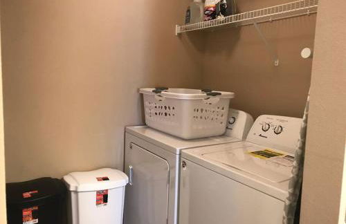 3Bed 2Bath Spacious-LakeHomeAceLoc4milesLEGOLAND - Foto 12