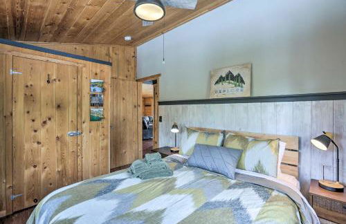 2 Mi to St Marys Glacier Modern Cabin with Hot Tub - Foto 18