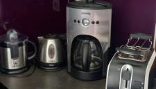 CHALET INDIVIDUEL TRES ENSOLEILLE AU CALME VUE IMPRENABLE - Foto 3