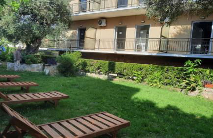 MARIA APARTMENTS - Photo 6