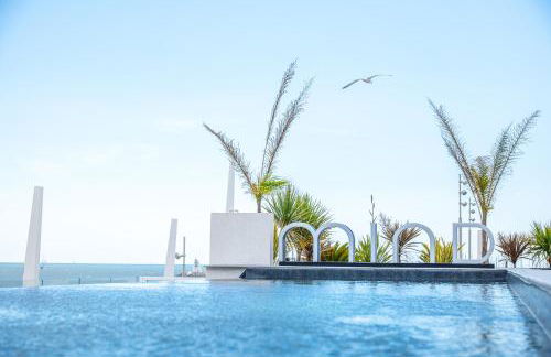 Luxury Mind Vue Exceptionnelle Pied dans l'eau Parkings privés 2 places Climatisation Hyper centre logement d'exception - Foto 32