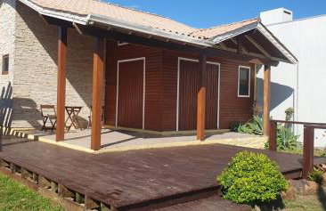 Linda casa com piscina 50m praia - Foto 13