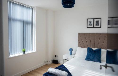 Stylish 3BR 18mins to Peak District,Free, Parking Wifi,Netflix ,Sky Sports - Photo 7