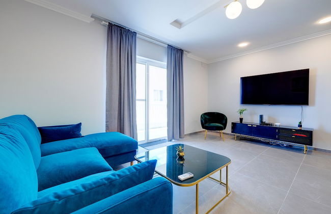 Art Deco Apartment in Central Sliema - Photo 12