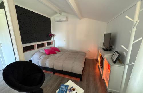 La Casita del Escorial -Nueva reforma Tranquilidad y jardín privado - Foto 6