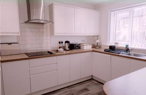 Pendle Close - 3 bed house with parking - Foto 6