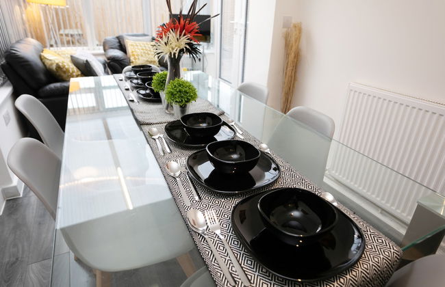 Nottingham Top Serviced Home - Photo 26