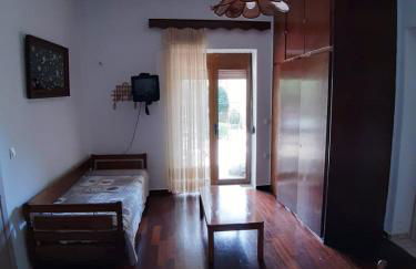 TRADITIONAL HOUSE ALEPIS IN AREOPOLIS - Foto 3