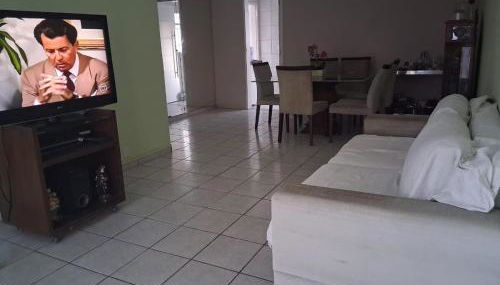 Apartamento amplo próximo à praias e ponto turísticos - Foto 2