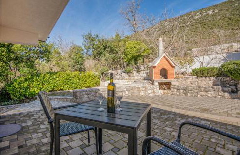 Amazing Home In Vrgorac With Wifi - Photo 22