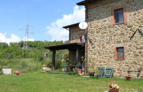 Holiday Home in Mulazzo With Natural Pond - Foto 34