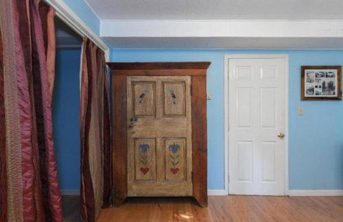 Large 1 Bedroom Apartment, Home Theater, Fireplace - Foto 12