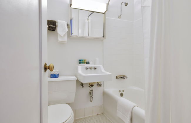 The Plaza Hotel - Photo 77