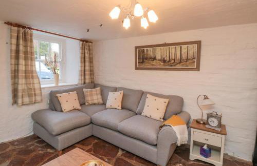 Honeysuckle Cottage - Photo 5