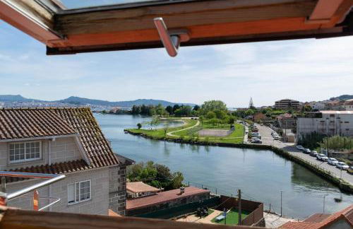 Ático con terraza en Moaña - Foto 1