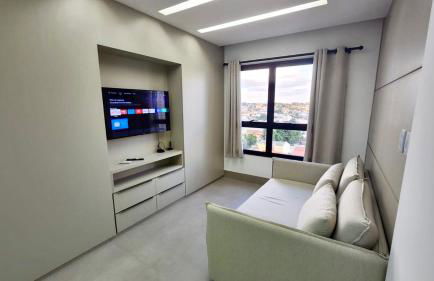 Estúdio com Quarto Privativo, TV e Cama Super King - Foto 10