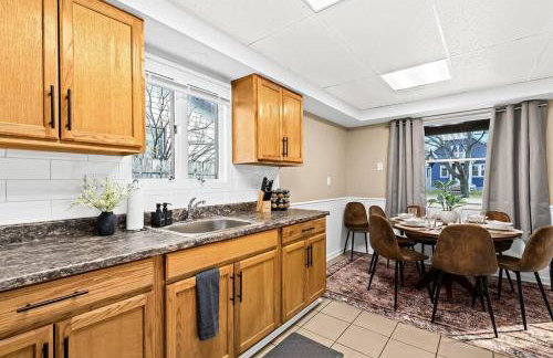 Cozy 3BR Home Friendly City of Hazel Park - Foto 4