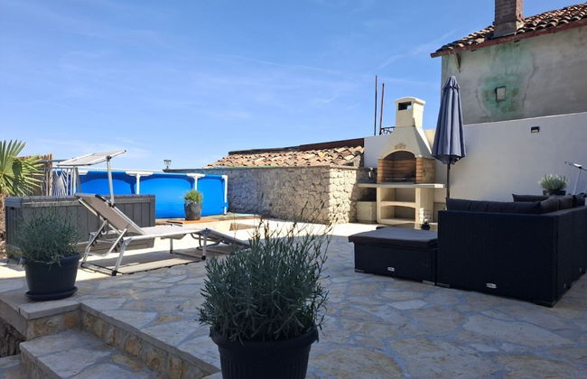 Cozy Lovran Apartment With Private Pool and Sea View - Foto 24