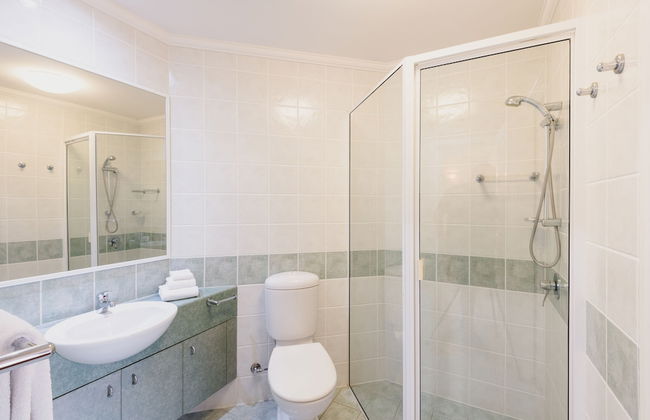 Villa Beach Palm Cove - Photo 10