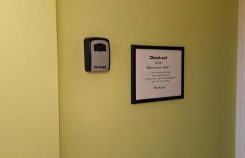 NEW 3 bedrooms Flat in Ashford near Heathrow - Foto 26