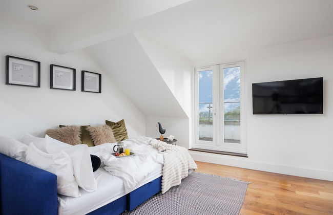 Modern 3 Bed Apartment - Parking - Foto 27