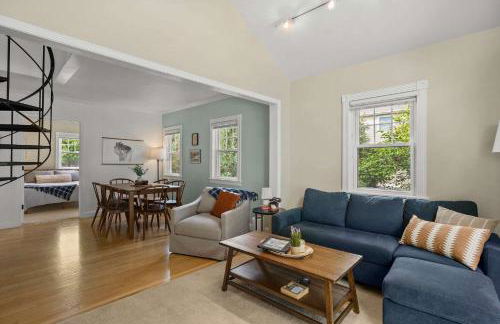 3 BR 2BA Lakefront Home - Dog Friendly - 30 Day - Foto 11