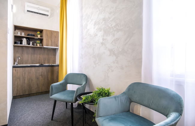 Central Business Apartments BW - Photo 5