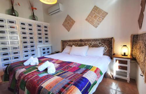 Casa Madre Tierra con jacuzzi piscina zona de barbacoa y preciosas vistas - Foto 37