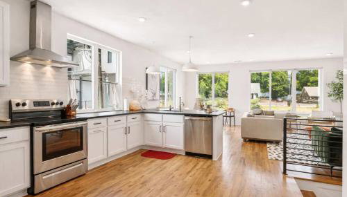 Nashville Townhouse with Rooftop & Modern Comfort - Foto 3