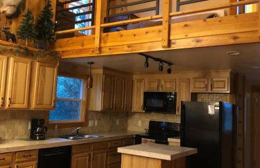 How would it feel to live close to the wildlife in a peaceful cozy cabin - Foto 18