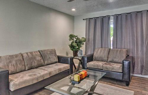 Modern Mountainside House - Photo 25