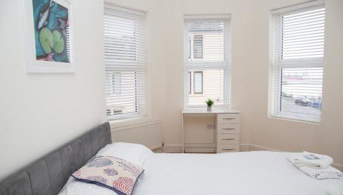 Seaview Apartments - 28-29 Marine Parade, Harwich - Perfect for business & long term stays - Foto 2