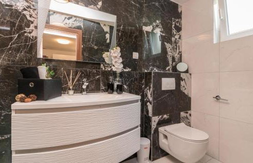 Awesome Home In Gorica - Foto 31