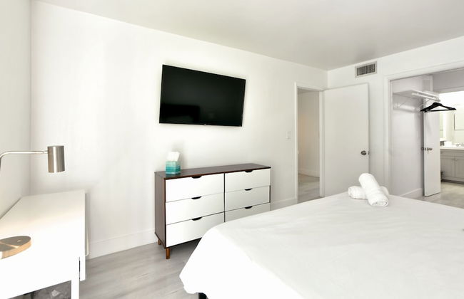 Artrageous on the river By RocketStay - Photo 70