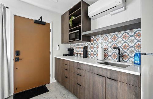 Kerns 6BR - New Spanish Style Group Stay - Photo 61