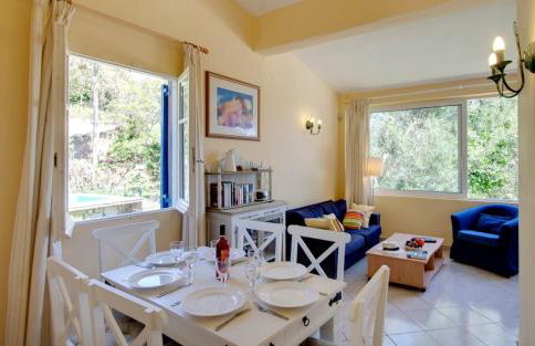 Villa Elena - Photo 9