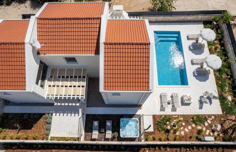 Villa Ora with Heated pool, Whirlpool, 4 bedrooms - Foto 57